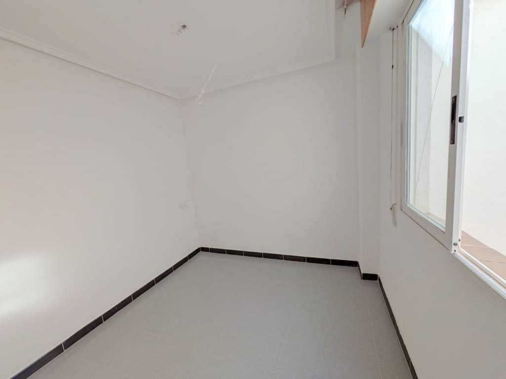 1 chambre Appartement à vendre à Torrevieja - 109 900 € (Ref: 9867428)
