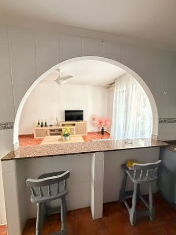 2 Zimmer Apartment zu verkaufen in Torrevieja - 168.000 € (Ref: 9867429)