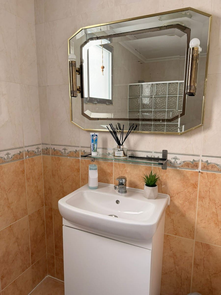 2 Zimmer Apartment zu verkaufen in Torrevieja - 168.000 € (Ref: 9867429)