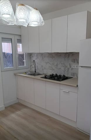 Apartamento de 3 habitaciones en Torrevieja en venta - 134.900 € (Ref: 9867430)