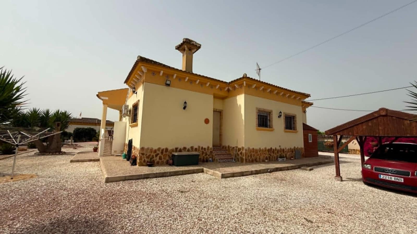 3 soveværelse Villa til salg i Catral med swimmingpool garage - € 389.000 (Ref: 9977712)