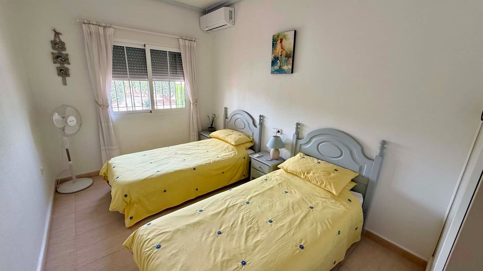 3 soveværelse Villa til salg i Catral med swimmingpool garage - € 389.000 (Ref: 9977712)