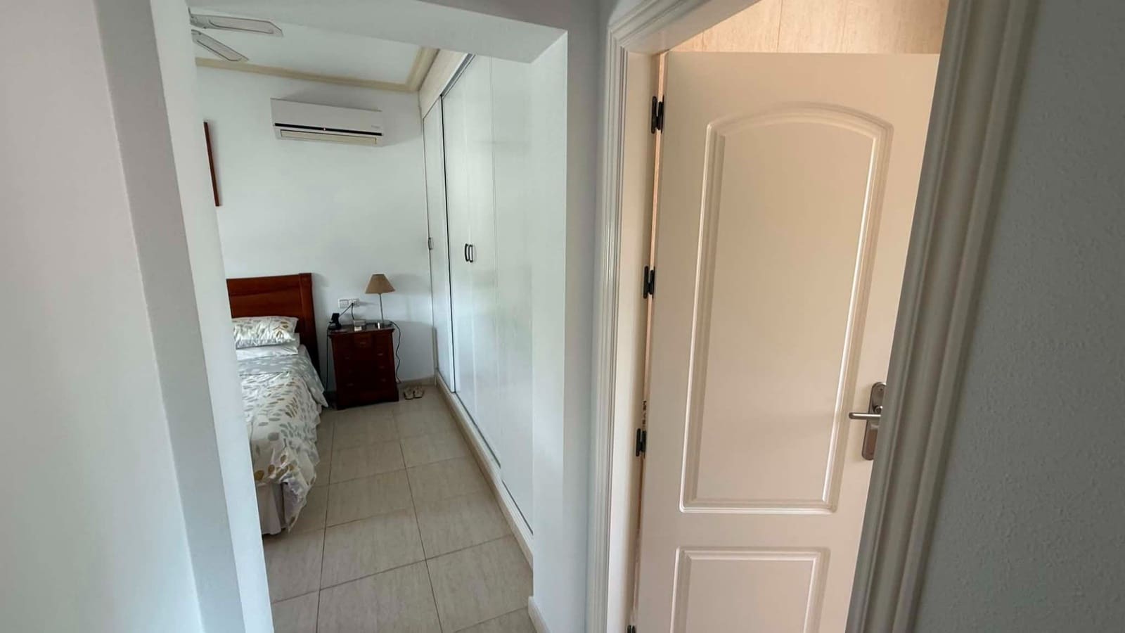 3 soveværelse Villa til salg i Catral med swimmingpool garage - € 389.000 (Ref: 9977712)
