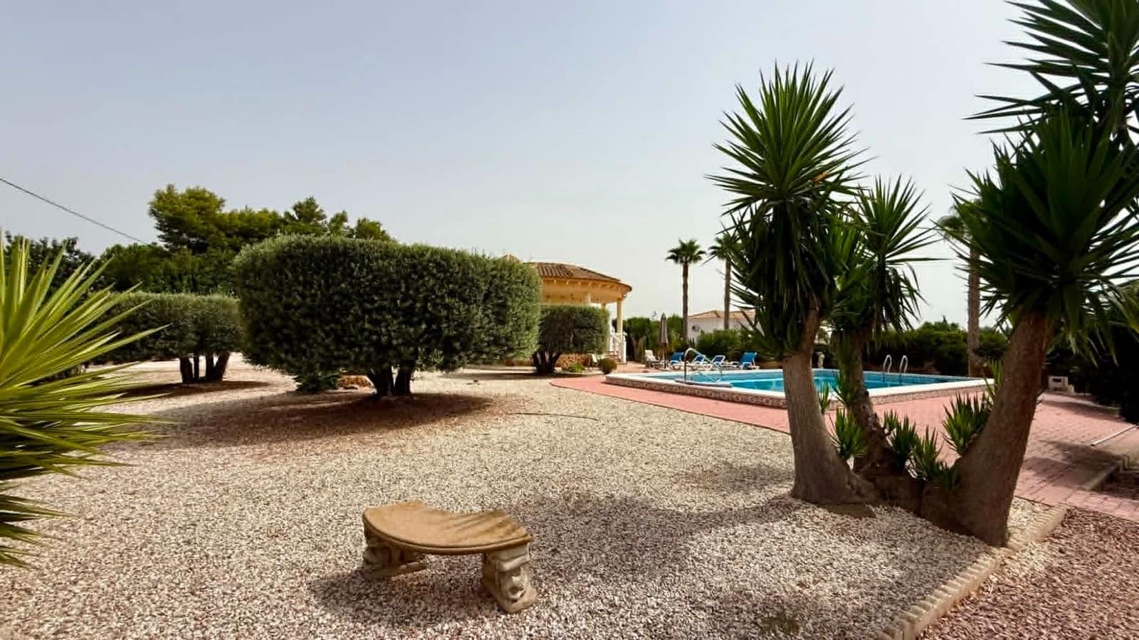 3 soveværelse Villa til salg i Catral med swimmingpool garage - € 389.000 (Ref: 9977712)