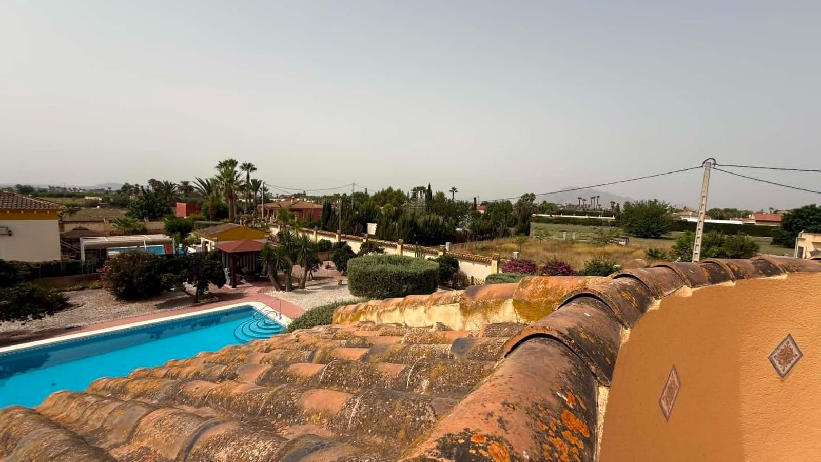 3 soveværelse Villa til salg i Catral med swimmingpool garage - € 389.000 (Ref: 9977712)