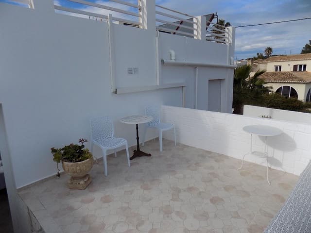 16 sypialnia Hotel na sprzedaż w Calpe / Calp z basenem garażem - 1 050 000 € (Ref: 2437082)
