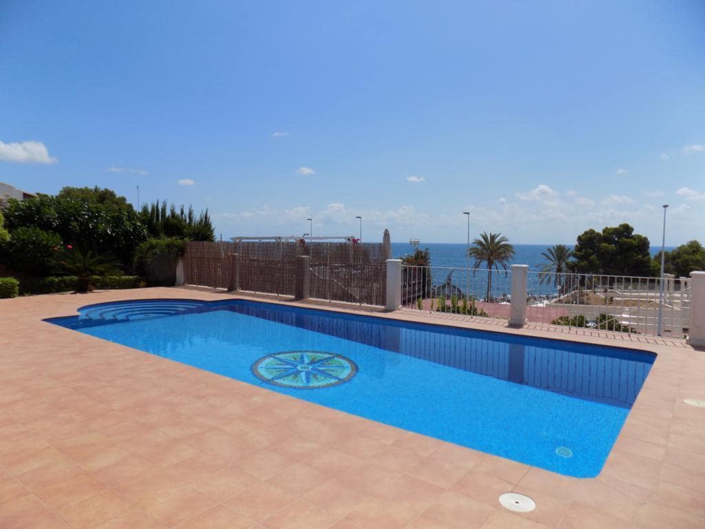 4 soverom Villa til salgs i Moraira med svømmebasseng - € 2 500 000 (Ref: 4560166)