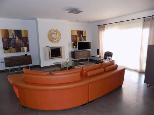 4 soverom Villa til salgs i Moraira, Teulada-Moraira med svømmebasseng - € 2 500 000 (Ref: 4560166)