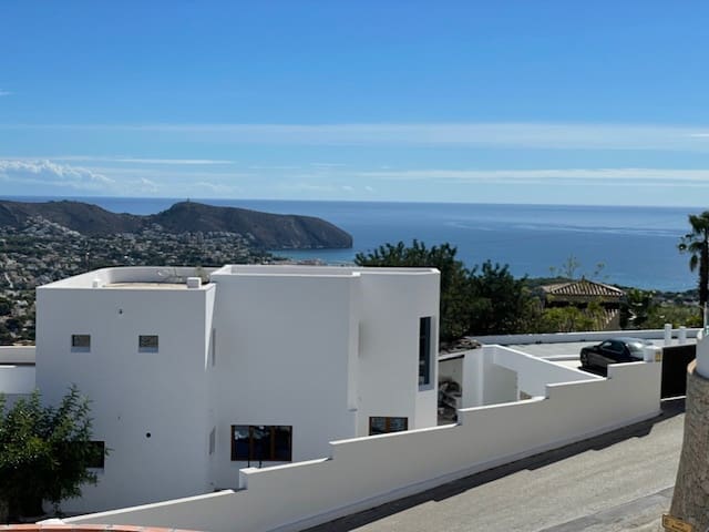 3 slaapkamer Villa te koop in Moraira met zwembad garage - € 2.250.000 (Ref: 4561213)