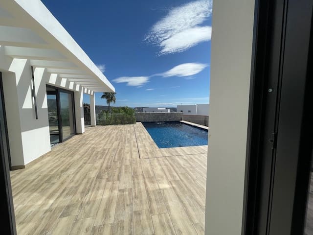 3 slaapkamer Villa te koop in Moraira met zwembad garage - € 2.250.000 (Ref: 4561213)