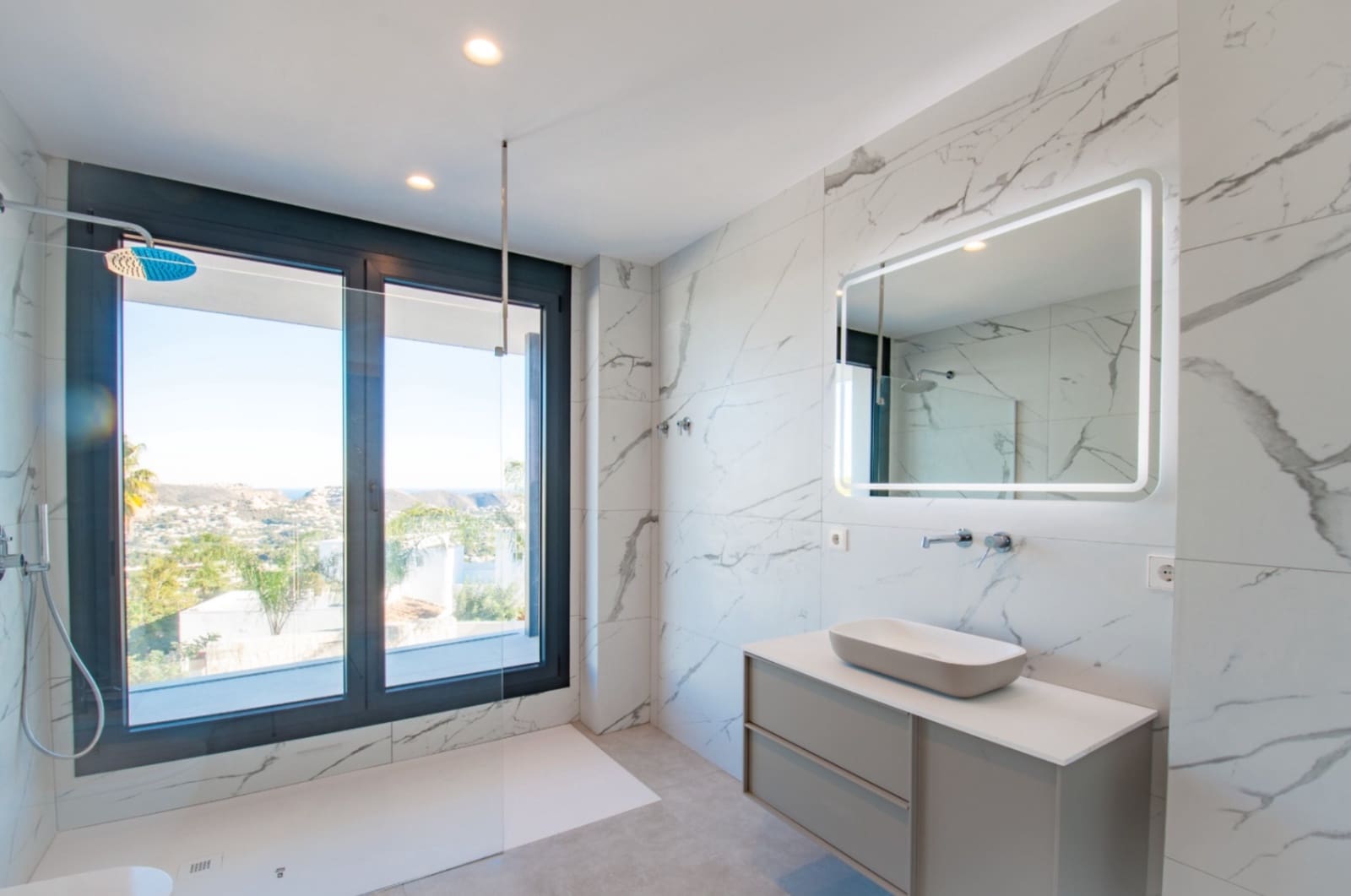 3 slaapkamer Villa te koop in Moraira met zwembad garage - € 2.250.000 (Ref: 4561213)