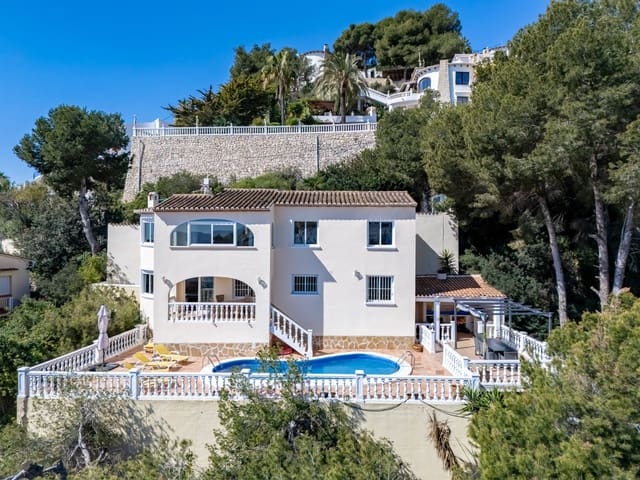 Chalet de 4 habitaciones en Montemar, Benissa en venta con piscina garaje - 649.000 € (Ref: 9861072)