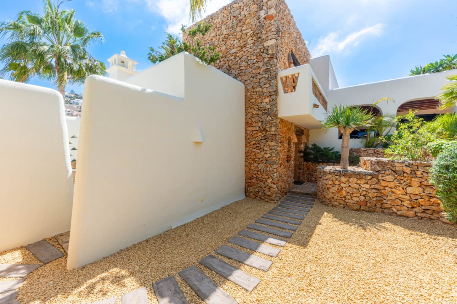 3 soveværelse Villa til salg i Moraira med swimmingpool garage - € 1.995.000 (Ref: 9861074)