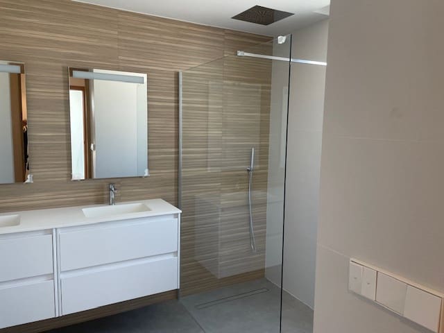 4 soverom Villa til salgs i Moraira med svømmebasseng garasje - € 1 850 000 (Ref: 9861077)