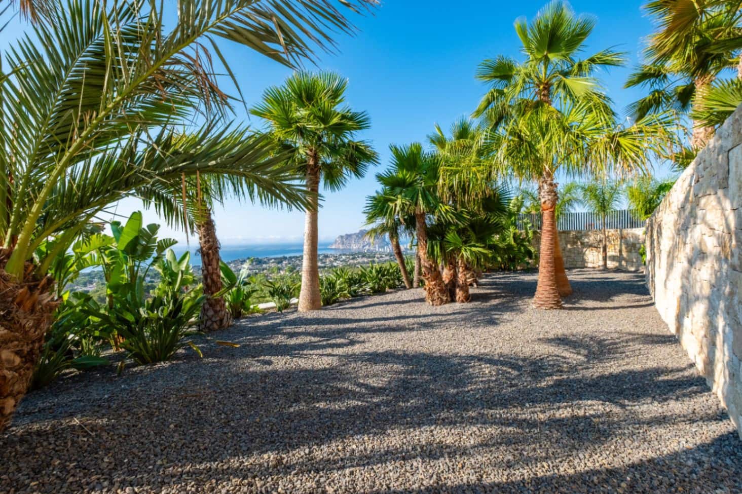 4 slaapkamer Villa te koop in Benissa met zwembad garage - € 3.900.000 (Ref: 9861078)