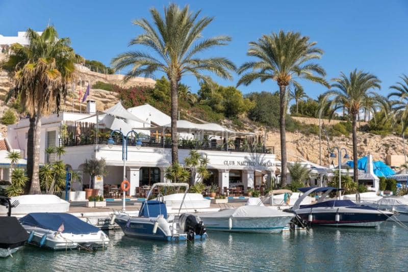 4 makuuhuone Huvila myytävänä paikassa Moraira mukana uima-altaan 
autotalli - 1 975 000 € (Ref: 9861080)