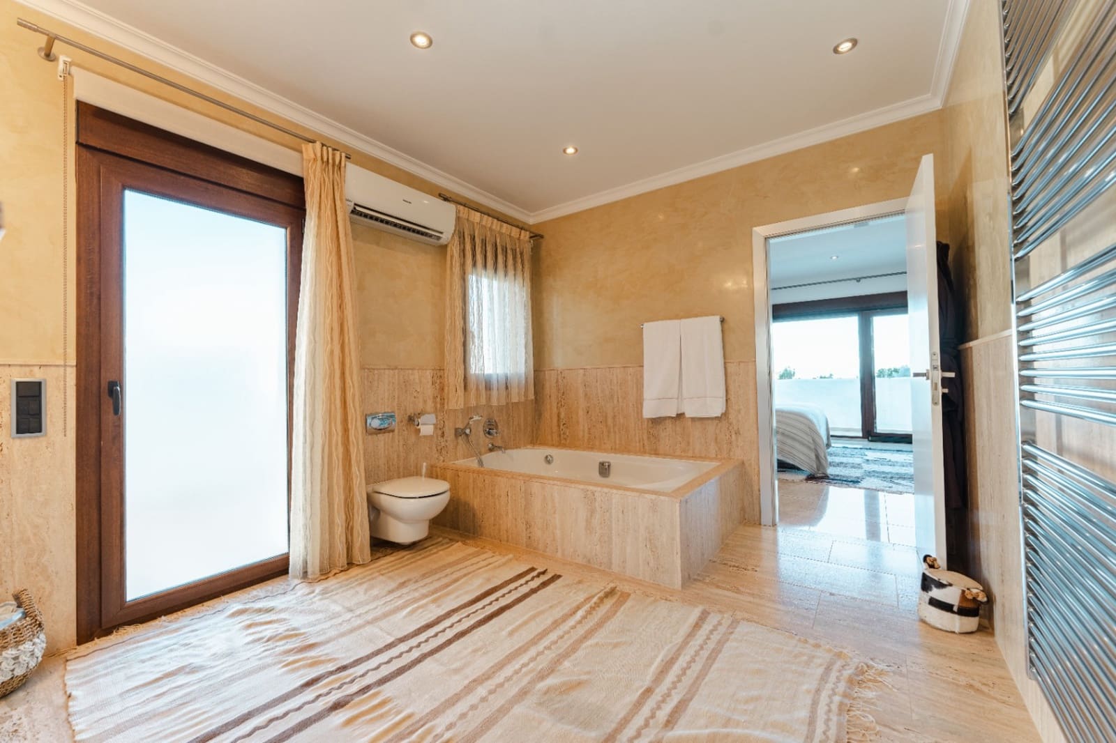 6 soverom Villa til salgs i Moraira med garasje - € 1 995 000 (Ref: 9861081)