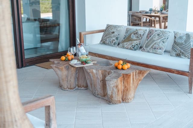6 soverom Villa til salgs i Moraira, Teulada-Moraira med garasje - € 1 995 000 (Ref: 9861081)