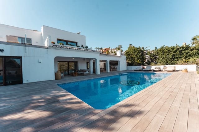 6 soverom Villa til salgs i Moraira, Teulada-Moraira med garasje - € 1 995 000 (Ref: 9861081)