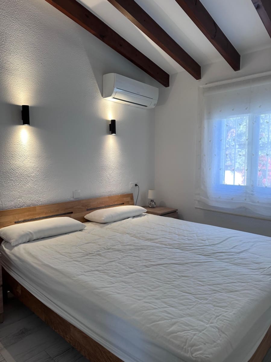 3 soveværelse Villa til salg i Moraira med swimmingpool garage - € 850.000 (Ref: 9861086)