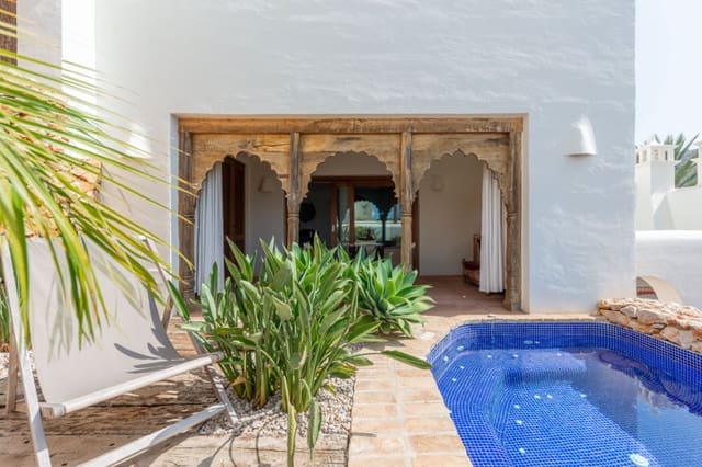 3 soveværelse Villa til salg i Moraira, Teulada-Moraira med swimmingpool - € 1.995.000 (Ref: 9861087)