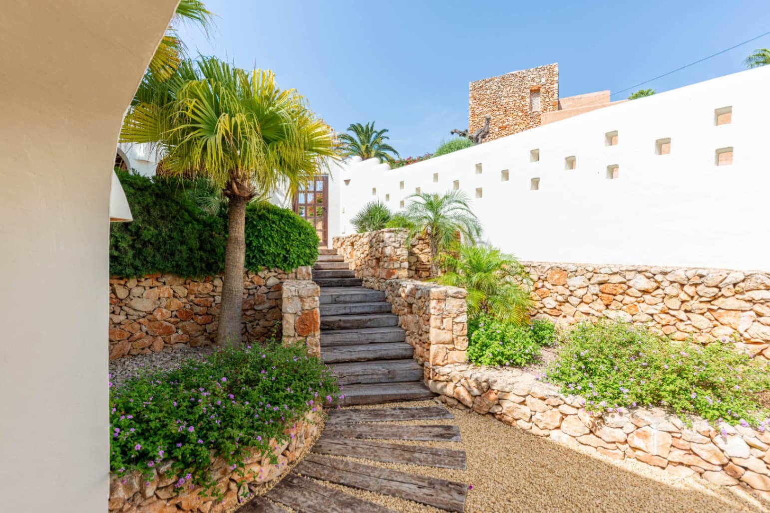 3 soveværelse Villa til salg i Moraira med swimmingpool - € 1.995.000 (Ref: 9861087)