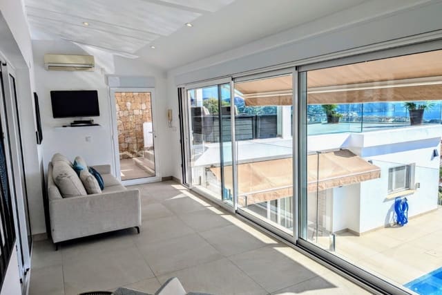 7 soverom Villa til salgs i Moraira med svømmebasseng garasje - € 1 795 000 (Ref: 9861096)