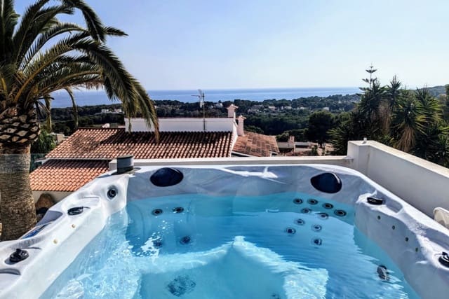 7 soverom Villa til salgs i Moraira med svømmebasseng garasje - € 1 795 000 (Ref: 9861096)