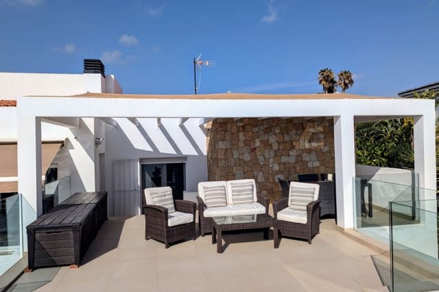 7 soverom Villa til salgs i Moraira, Teulada-Moraira med svømmebasseng garasje - € 1 795 000 (Ref: 9861096)