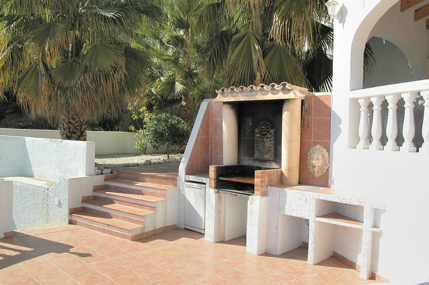 4 soverom Villa til salgs i Moraira med svømmebasseng garasje - € 980 000 (Ref: 9861099)
