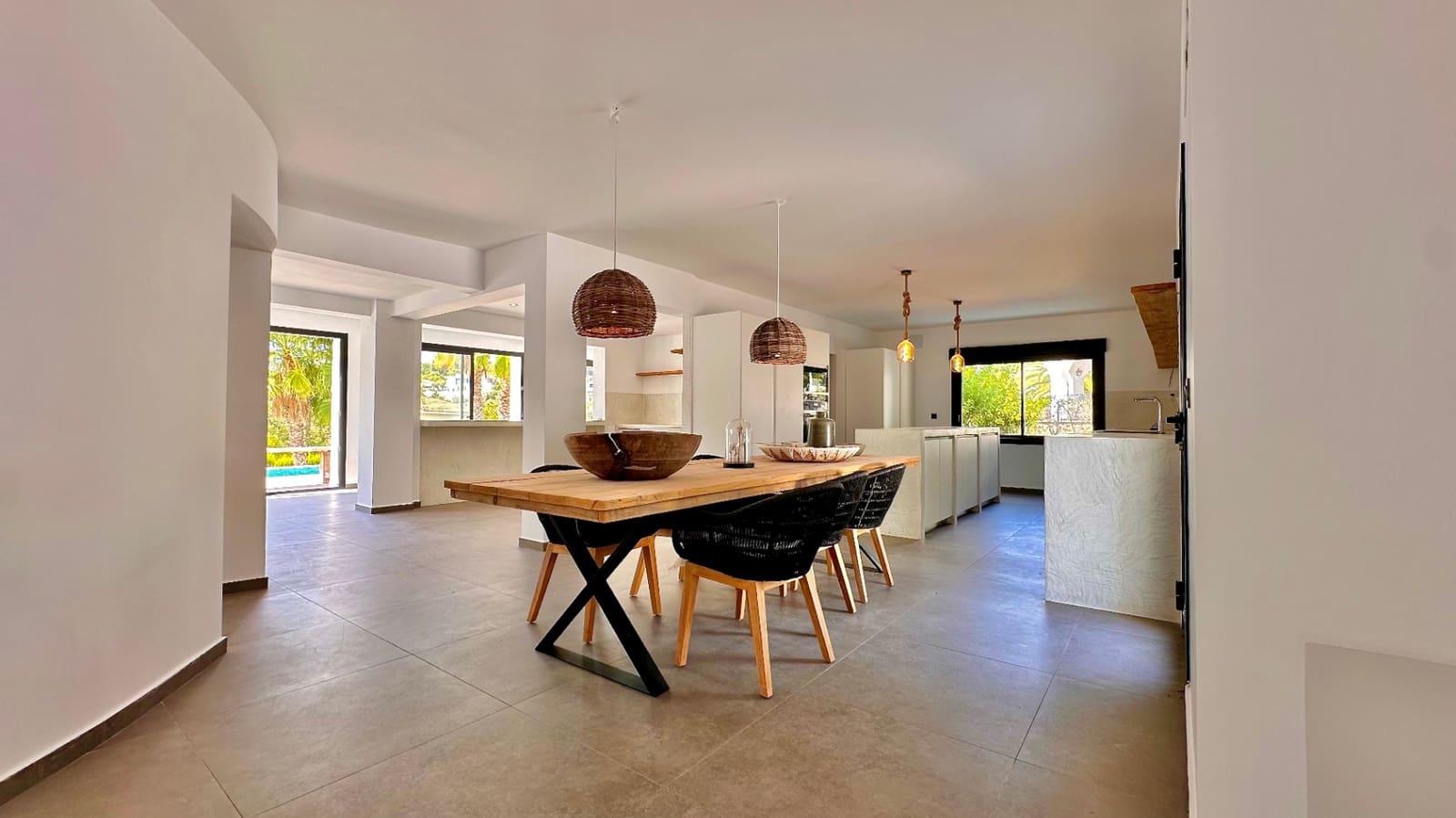 4 soverom Villa til salgs i Moraira med svømmebasseng garasje - € 1 500 000 (Ref: 9928061)