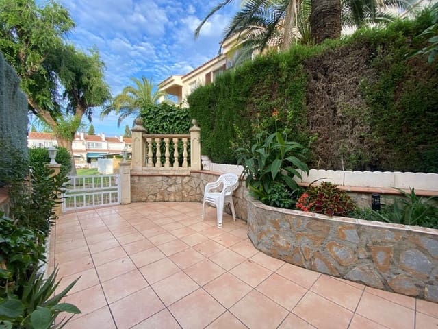 2 bedroom Bungalow for sale in Dénia with pool garage - € 262,500 (Ref: 7615207)