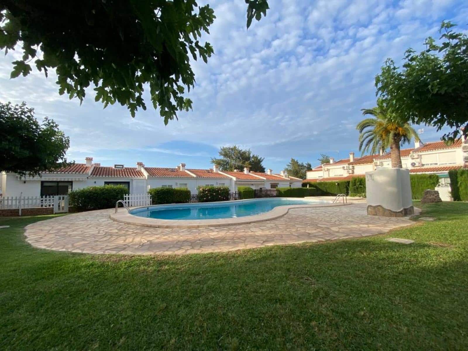 2 soveværelse Bungalow til salg i Denia med swimmingpool garage - € 262.500 (Ref: 7615207)