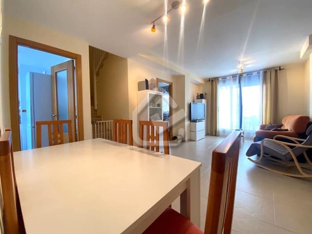 Ático de 3 habitaciones en Dénia en venta con piscina garaje - 485.000 € (Ref: 7650547)