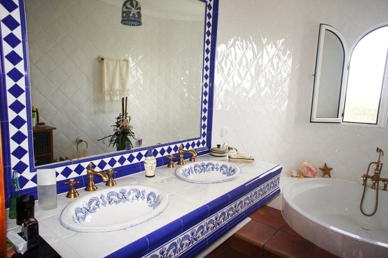 4 bedroom Villa for sale in Pedreguer - € 626,000 (Ref: 8406089)