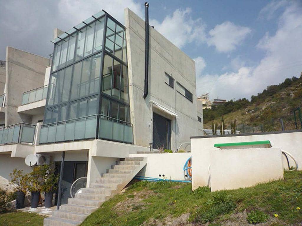 2 soveværelse Bungalow til salg i Calpe / Calp med swimmingpool - € 750.000 (Ref: 8406125)