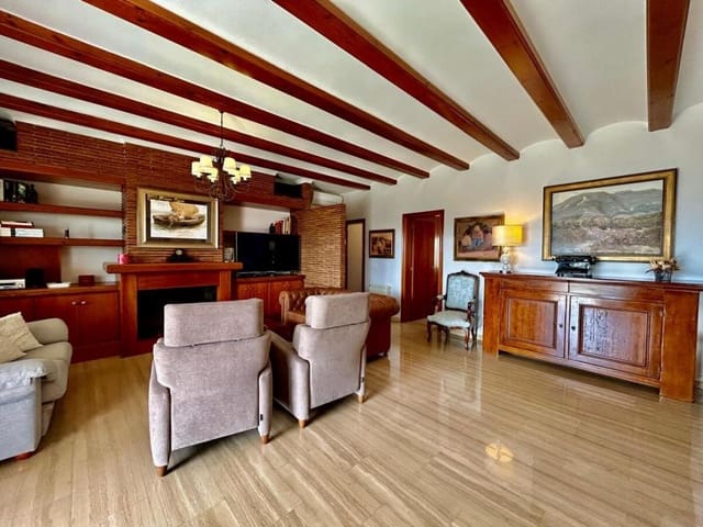 3 Zimmer Villa zu verkaufen in Beniarbeig mit Pool Garage - 820.000 € (Ref: 8437406)