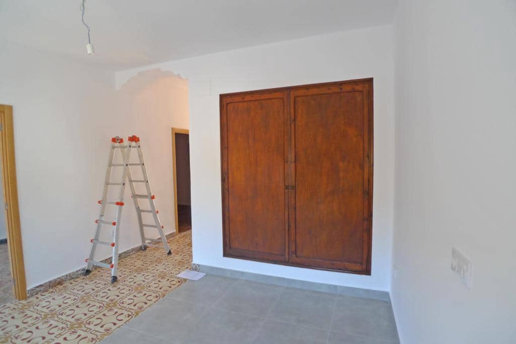 4 soveværelse Finca/Landehus til salg i Benidoleig - € 285.000 (Ref: 8481071)