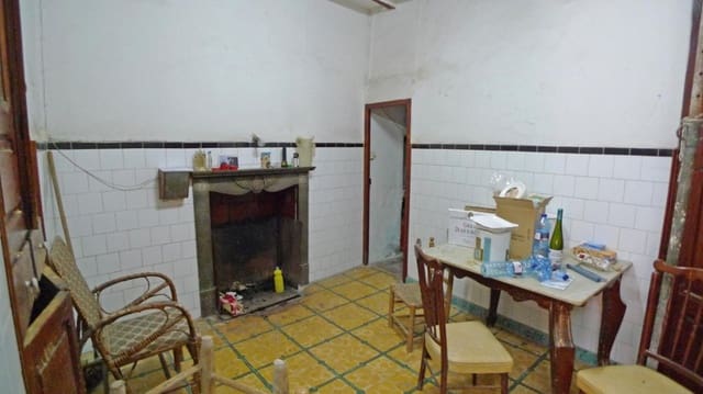 6 bedroom Finca/Country House for sale in Castell de Castells - € 46,000 (Ref: 8509711)