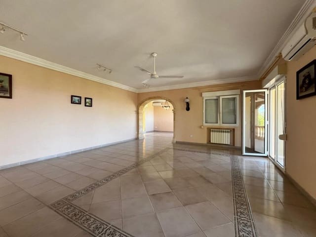 7 sypialnia Willa na sprzedaż w La Sella z garażem - 965 000 € (Ref: 8536848)