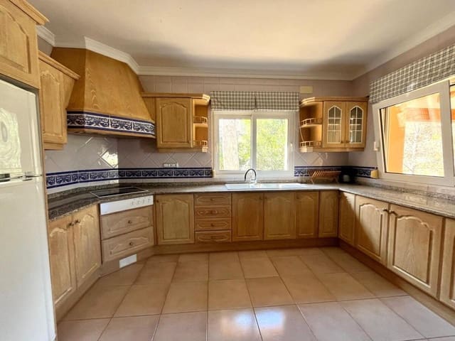 7 sypialnia Willa na sprzedaż w La Sella z garażem - 965 000 € (Ref: 8536848)