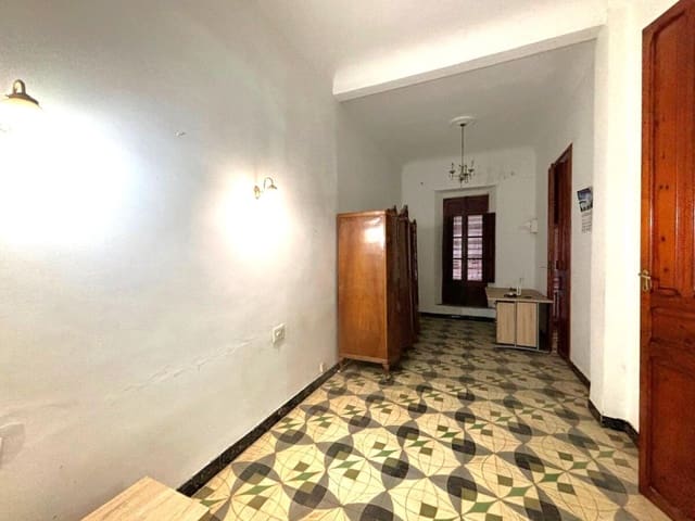 5 bedroom Finca/Country House for sale in Pedreguer with garage - € 178,000 (Ref: 8560034)