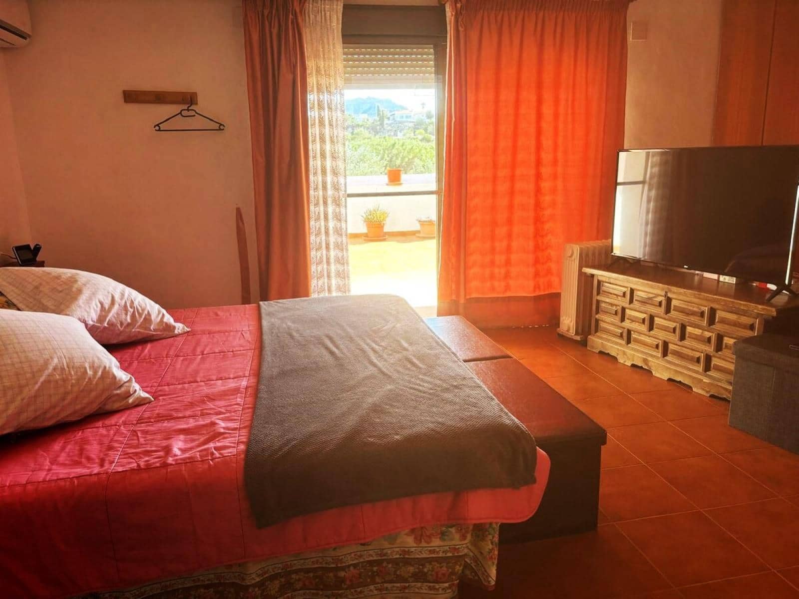 7 bedroom Villa for sale in Denia with pool garage - € 885,000 (Ref: 8595520)