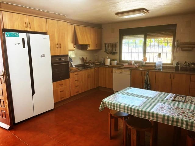 7 Zimmer Villa zu verkaufen in Dénia mit Pool Garage - 885.000 € (Ref: 8595520)