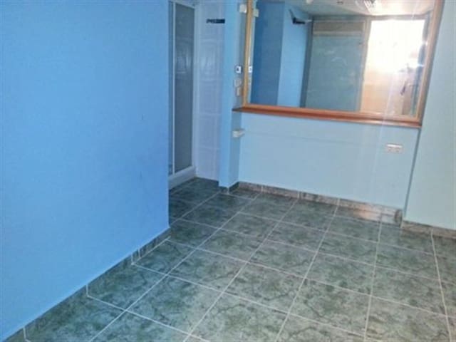 Erhverv til salg i Dénia - € 154.000 (Ref: 8665427)