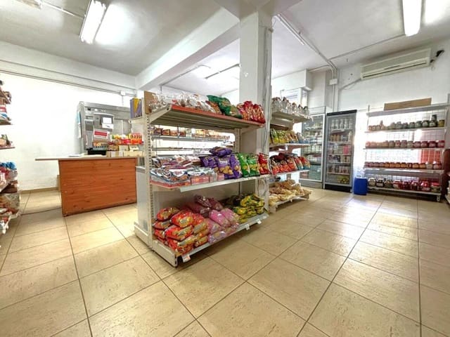 Local Comercial en Dénia en venta - 152.000 € (Ref: 8672077)