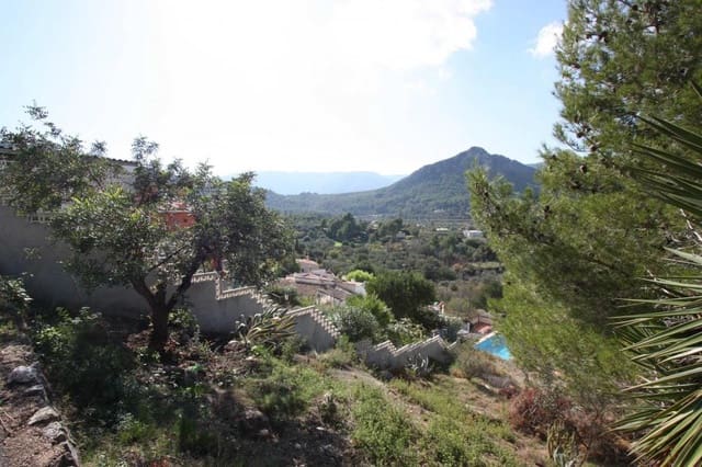 Terre non Aménagée à vendre à Orba - 75 000 € (Ref: 8862799)