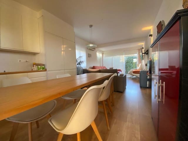 3 Zimmer Apartment zu verkaufen in Dénia mit Pool Garage - 295.000 € (Ref: 8905422)