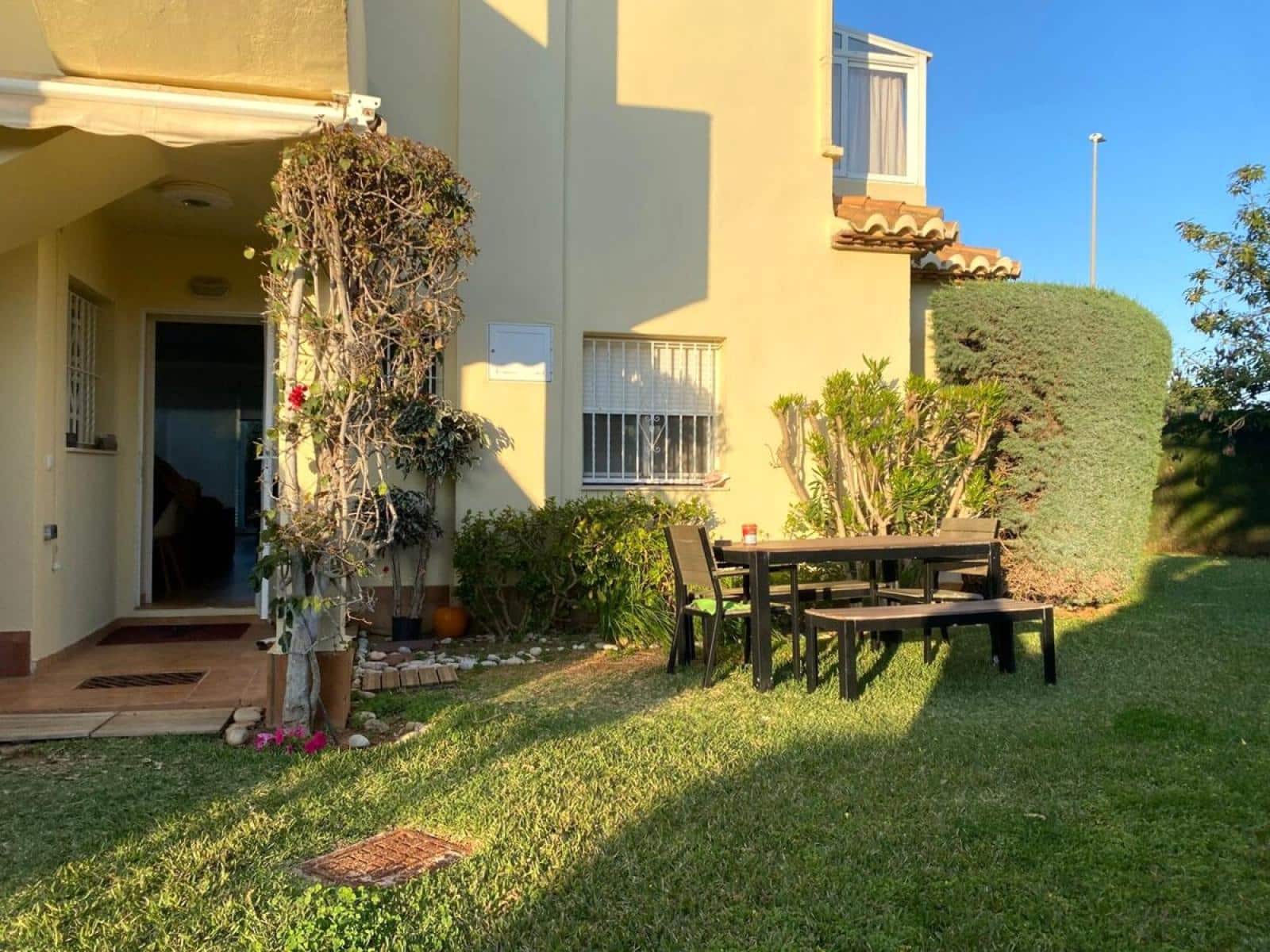 3 Zimmer Apartment zu verkaufen in Denia mit Pool Garage - 295.000 € (Ref: 8905422)