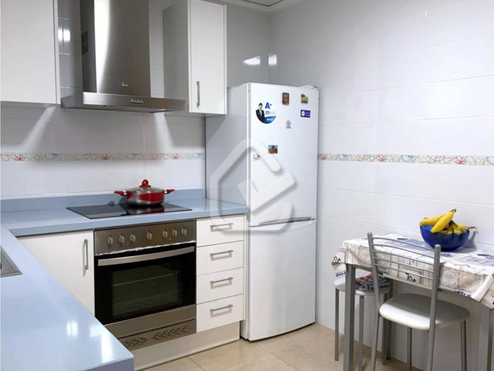 2 bedroom Apartment for sale in Denia - € 189,000 (Ref: 8935485)